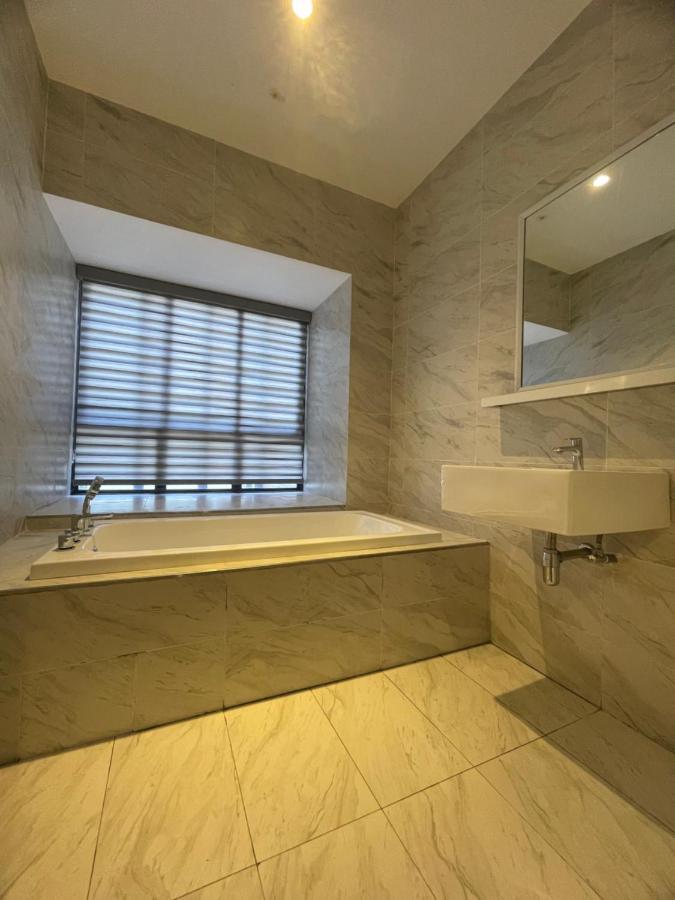 Imperio.Res - Near To Jonker & Mall - Pool View Малакка Экстерьер фото